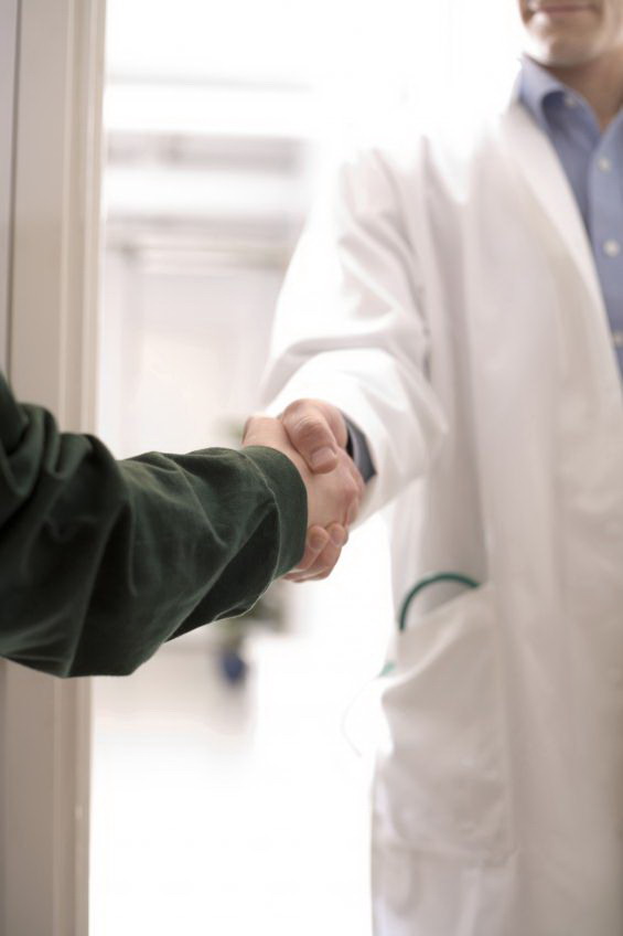 Paciente privado atendido por médico