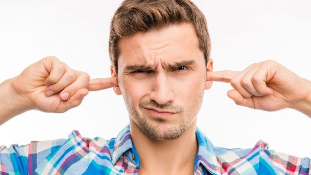 Relación entre acúfenos y estrés
